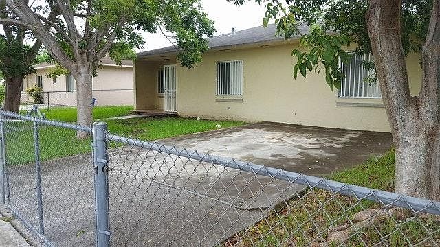 1st image of 1215 NW 7th Ave