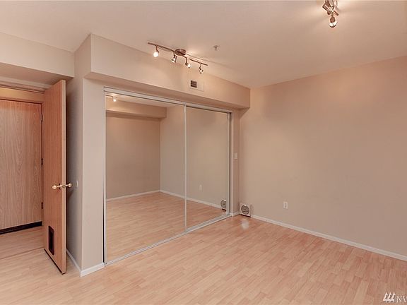 4th image of 4702 Mill Pond Dr SE Unit 1201
