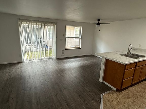 2nd image of 1608 E 34th St #B