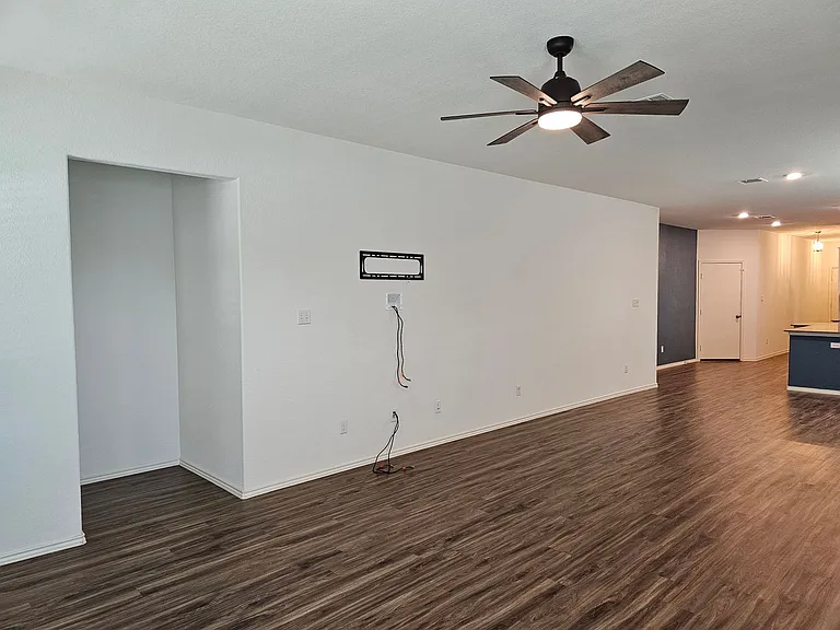 21408 Bird Wing Dr — Photo 16