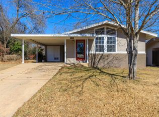 310 W Mulberry St, Fredericksburg, TX 78624