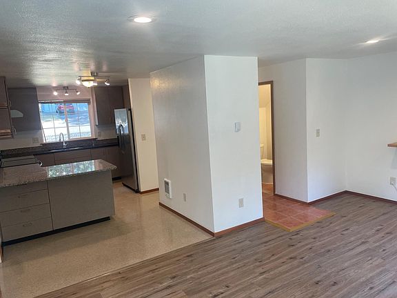 4th image of 4710 69th St NW