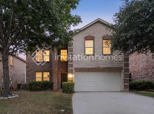 1720 Birds Eye Rd, Fort Worth, TX 76177