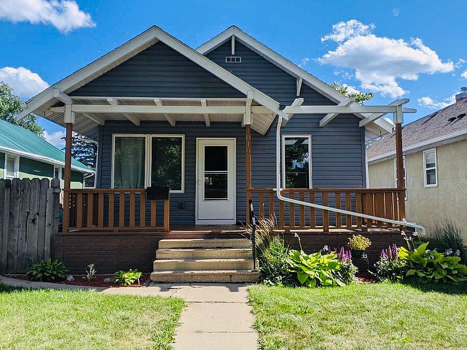 Front of house from street