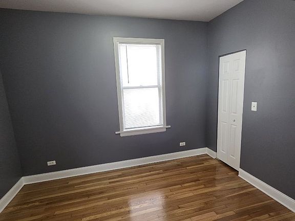 5th image of 4926 W Rice St #2