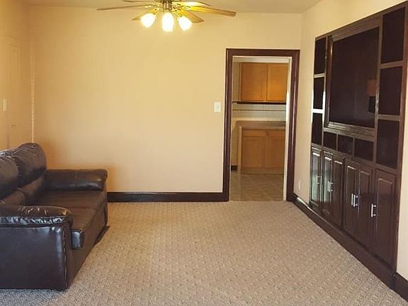 5th image of 5419 Elizabeth Ave