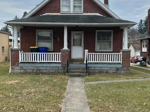 36 W Washington St, Wernersville, PA 19565