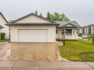 2403 3rd Ave, Cold Lake, AB T9M0A4