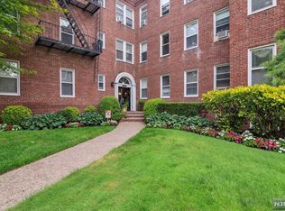 995 Teaneck Rd APT 2P, Teaneck, NJ 07666