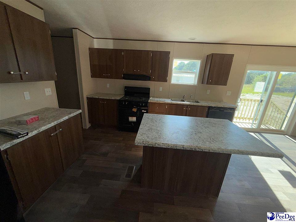 2nd image of 613 Willie Hodge Rd