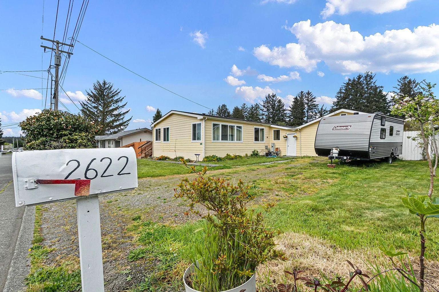 2622 Maher Ave photo 1