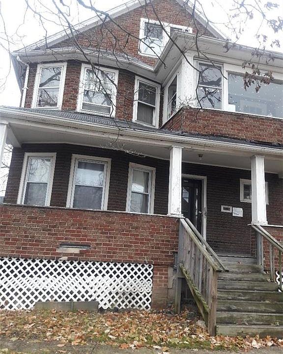 2nd image of 163 Selleck St
