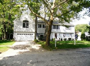 80 Sekelsky Dr, Stratford, CT 06614