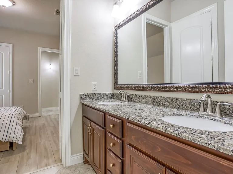 29114 Davenport Dr — Photo 29