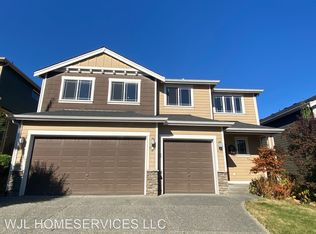 203 206th Pl SW, Lynnwood, WA 98036