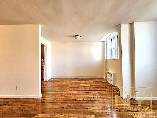 5th image of 224-10 Jamaica Ave #L4