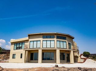 527 Leach Ave, Grants, NM 87020