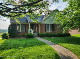 3104 Bluegrass Dr, Shelbyville, KY 40065