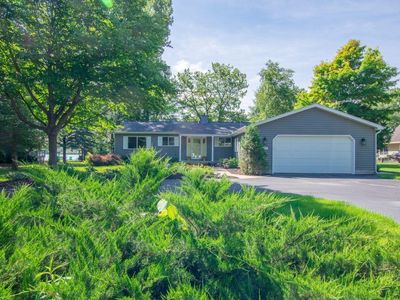 3671 Peninsular Shores Dr, Grawn, MI, 49637