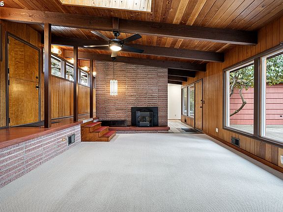 3rd image of 75 W 35th Pl