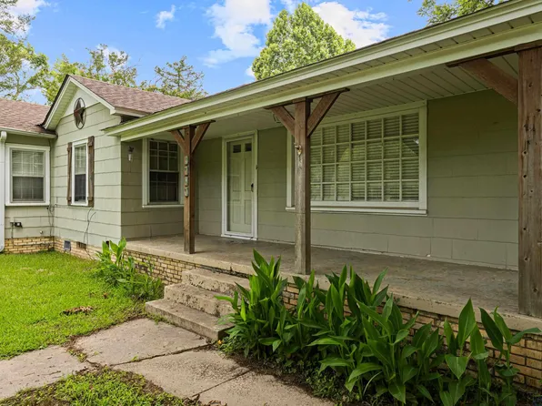 2707 Dudley Rd, Kilgore, TX 75662