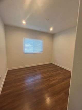 5th image of 5425 Denny Ave