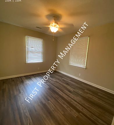 4th image of 1300 Dugdale St #A