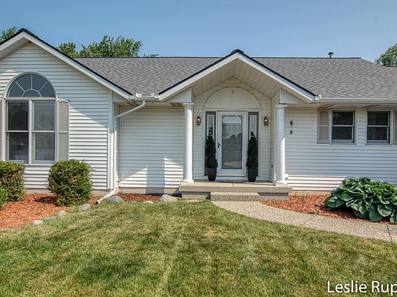 5th image of 4351 Windcrest Dr SW