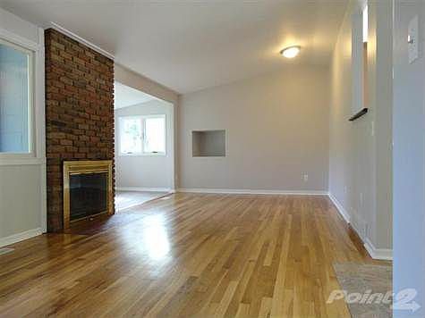 3rd image of 401 Manor Dr