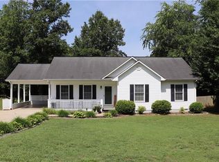 117 Sharon Pl, Hudson, NC 28638