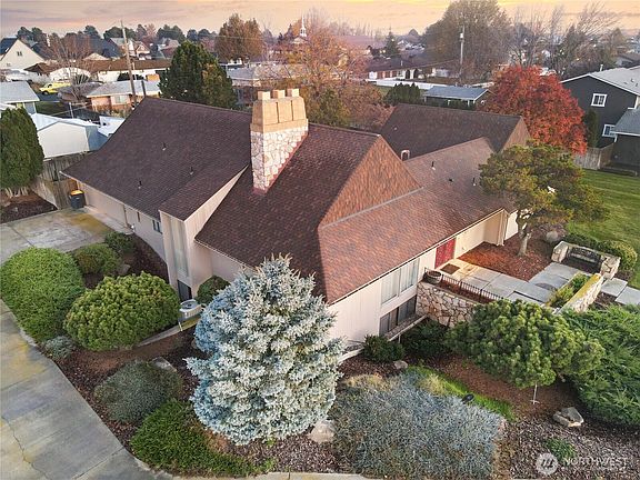 3rd image of 660 N 10th Avenue