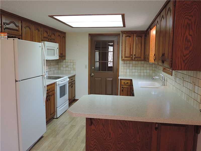 1st image of Knighton Dr