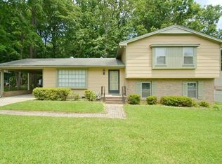 320 SW Maynard Rd, Cary, NC 27511