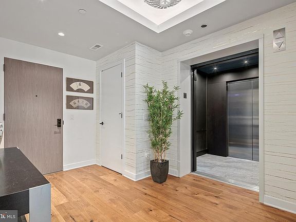 2nd image of 1781 Pierce St #702