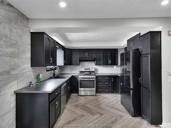 2nd image of 74 Chestnut Dr