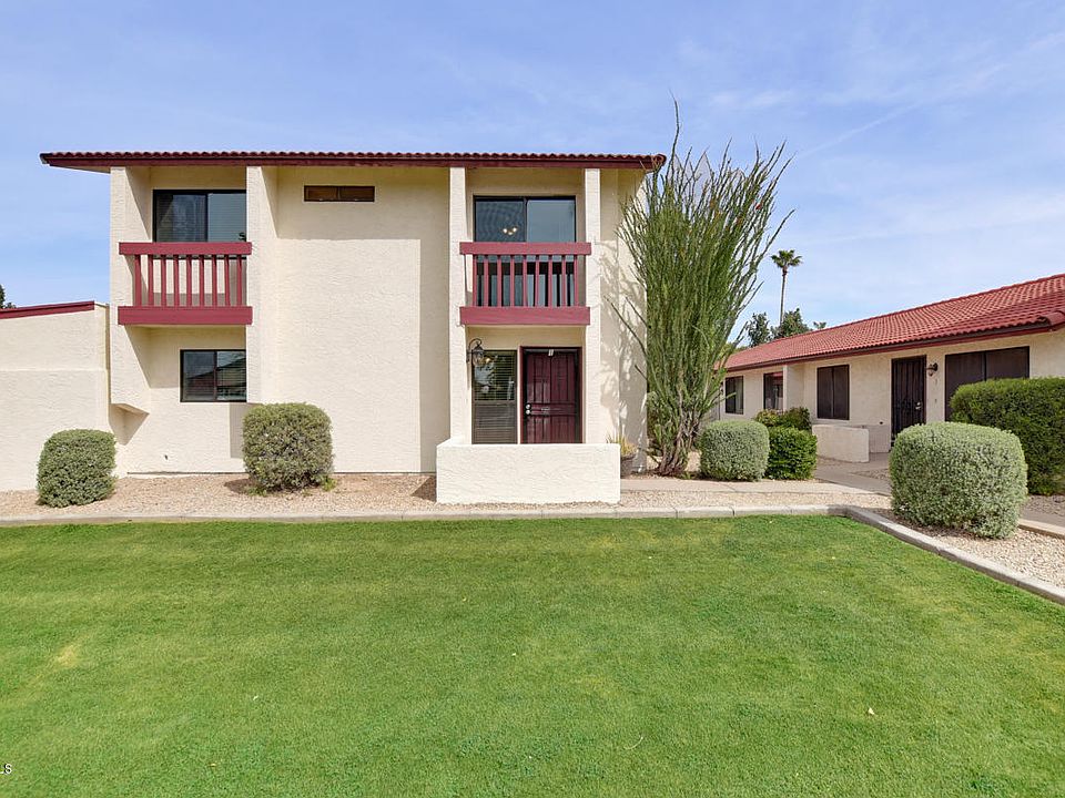 1st image of 2834 E Beck Ln Unit 1