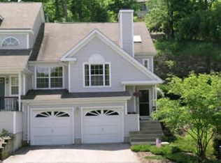 61 Rushmore Ln, Hackettstown, NJ 07840