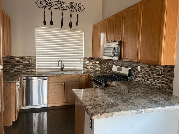 3rd image of 2314 Farndon Ct