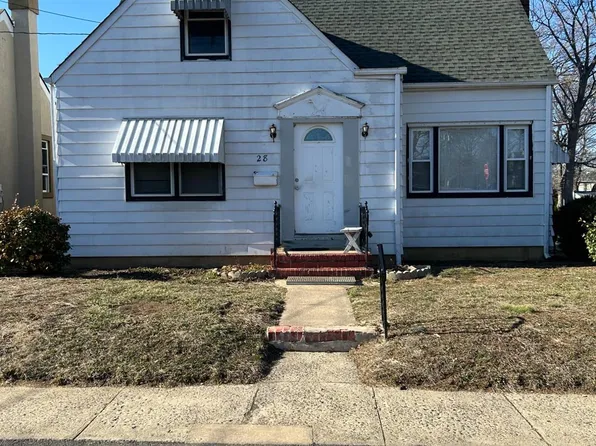 28 Wallace St, East Brunswick, NJ 08816
