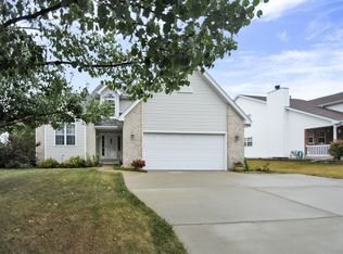 2505 Lakeridge Dr, Lockport, IL 60441