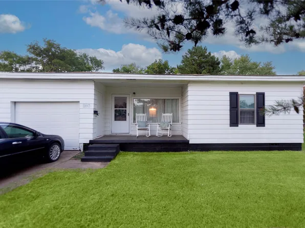 107 E Taylor Ave, McAlester, OK 74501