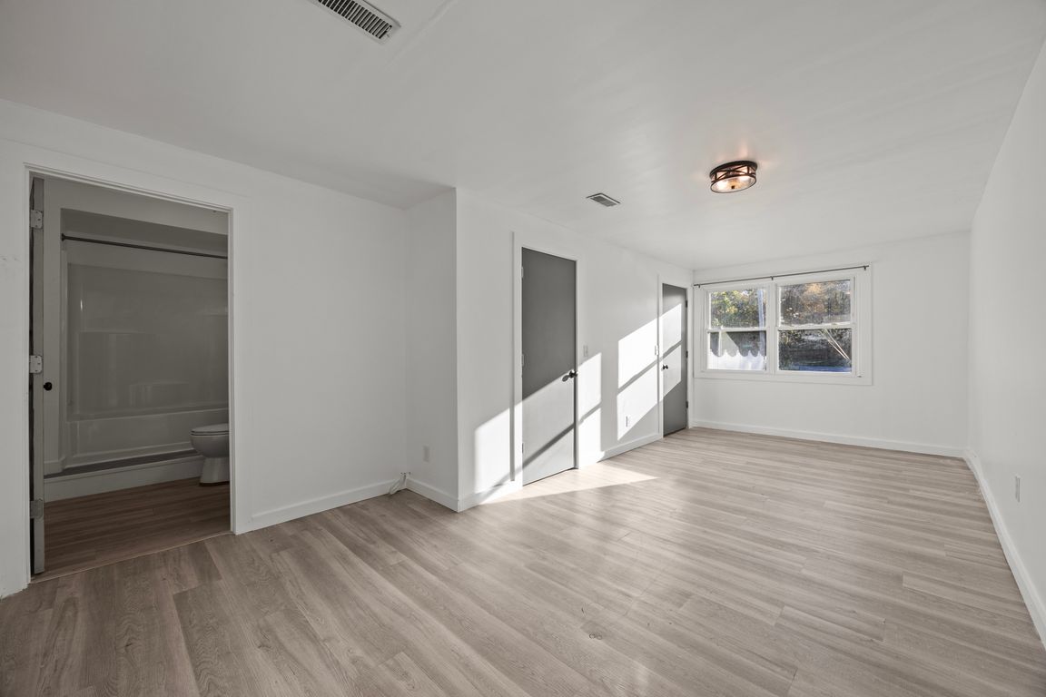 next background image