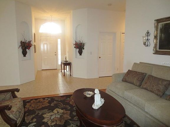 3rd image of 1218 Yardley Dr