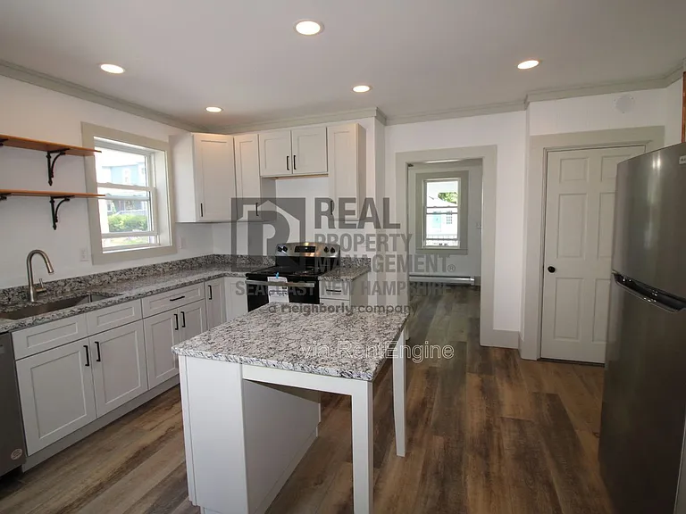 17 High St — Photo 2