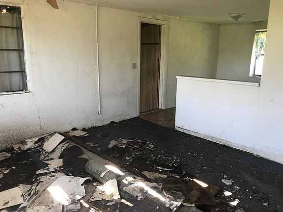3rd image of 2807 Bertram St