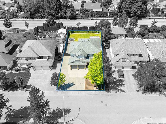 3rd image of 4633 222a St