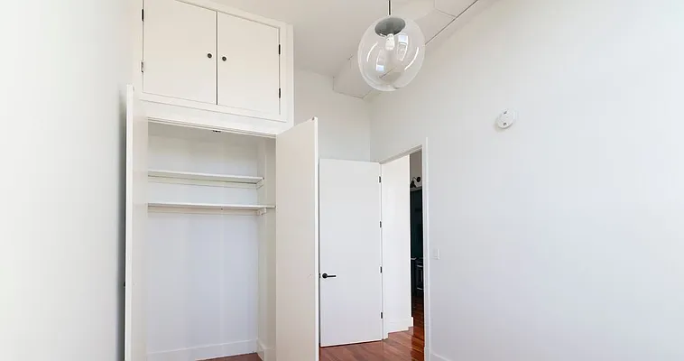 Rented by EXR | media 28