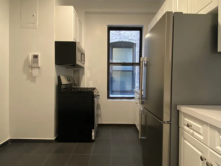 229 W 101st St #6C — Photo 6