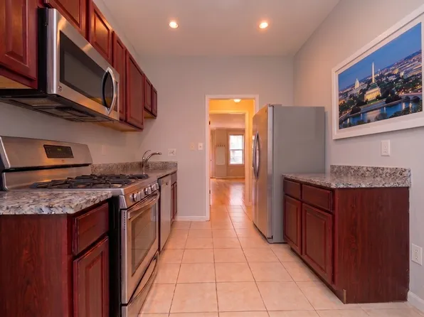 955 25th St NW, Washington, DC 20037