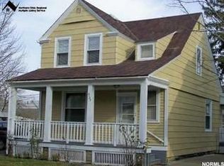 3133 W 100th St, Cleveland, OH